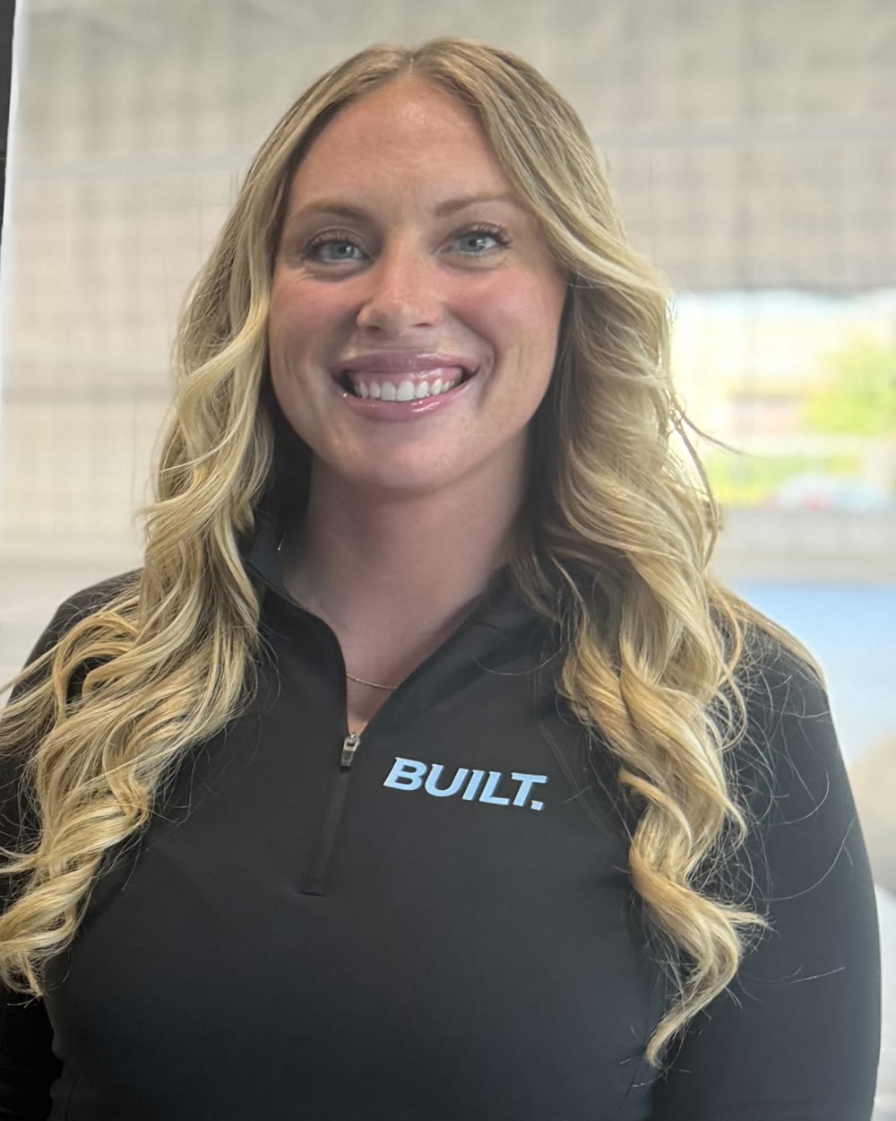 Coach Caitlin Lewis